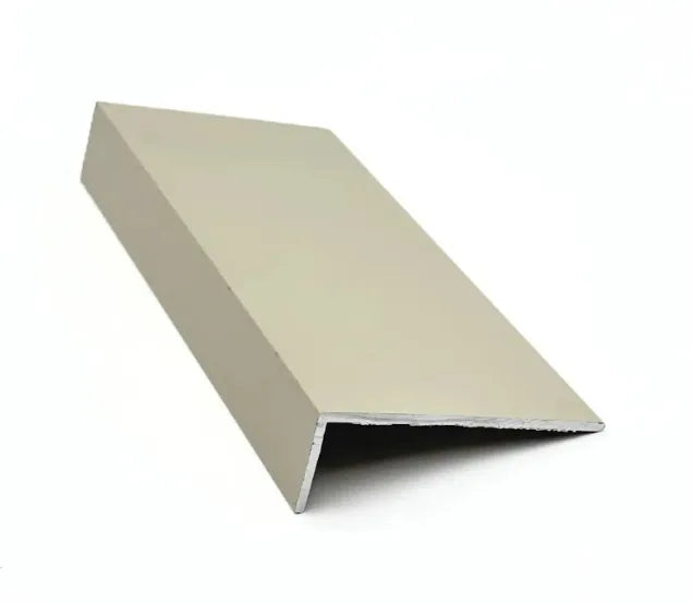 Alum. Angle 1 x 3 x 1/8 @ 20' (view 4)