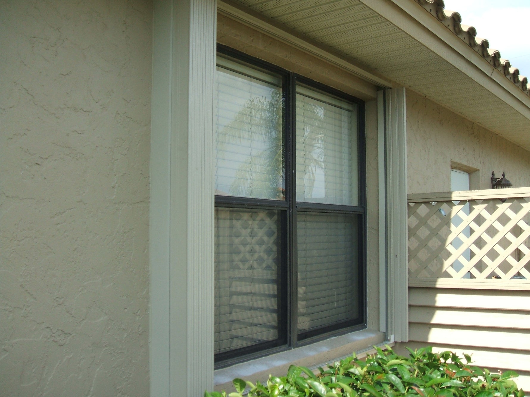 Accordion hurricane shutters by Advanced Hurricane Technology (photo 19)