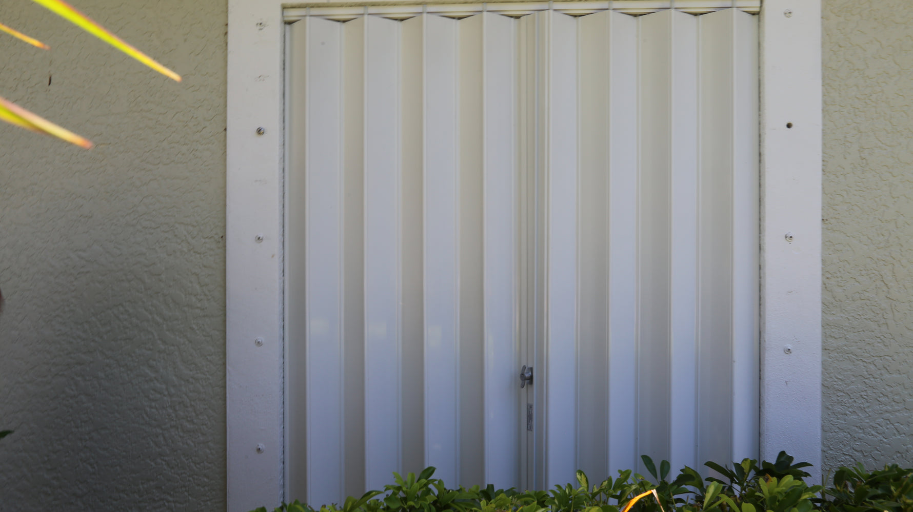 Accordion hurricane shutters by Advanced Hurricane Technology (photo 29)