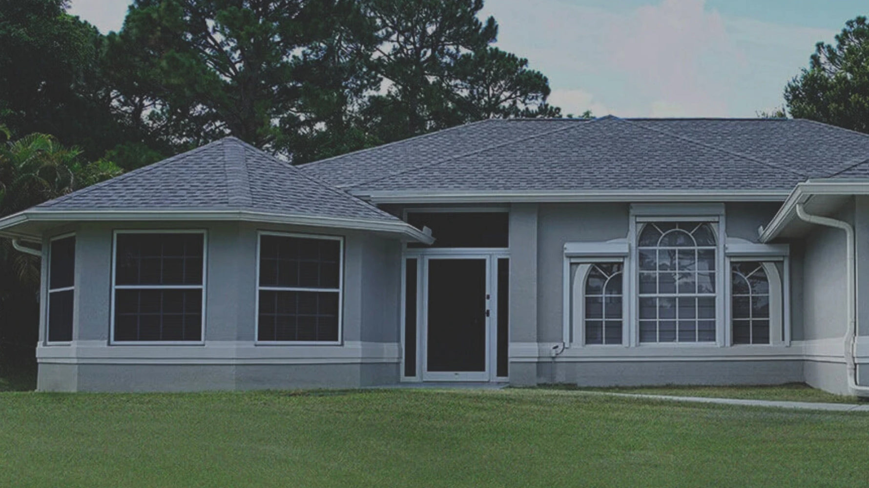 Bahama hurricane screens by Advanced Hurricane Technology