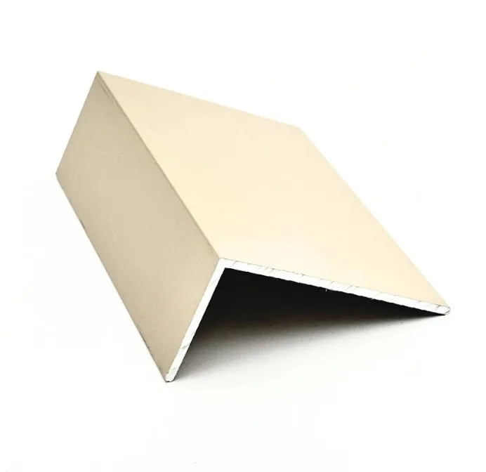 Alum. Angle 2 x 4 x 1/8 @ 20' (view 2)