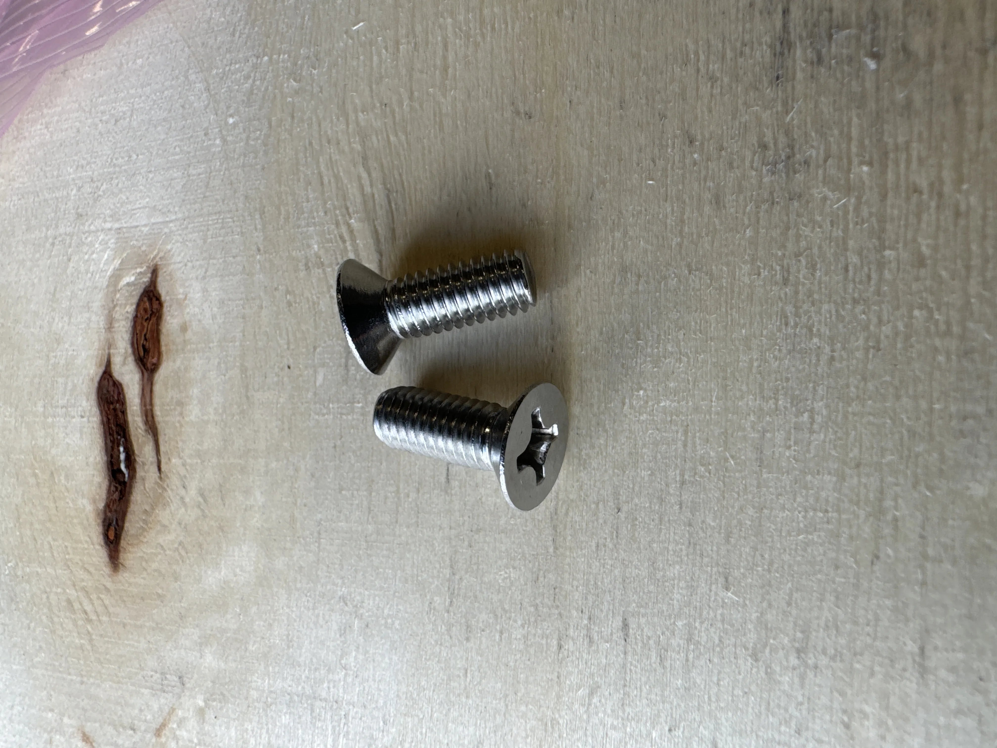 #6 X 5/8 Phil Flat Sms 18-8 Stainless 823416 (100nm Motor)