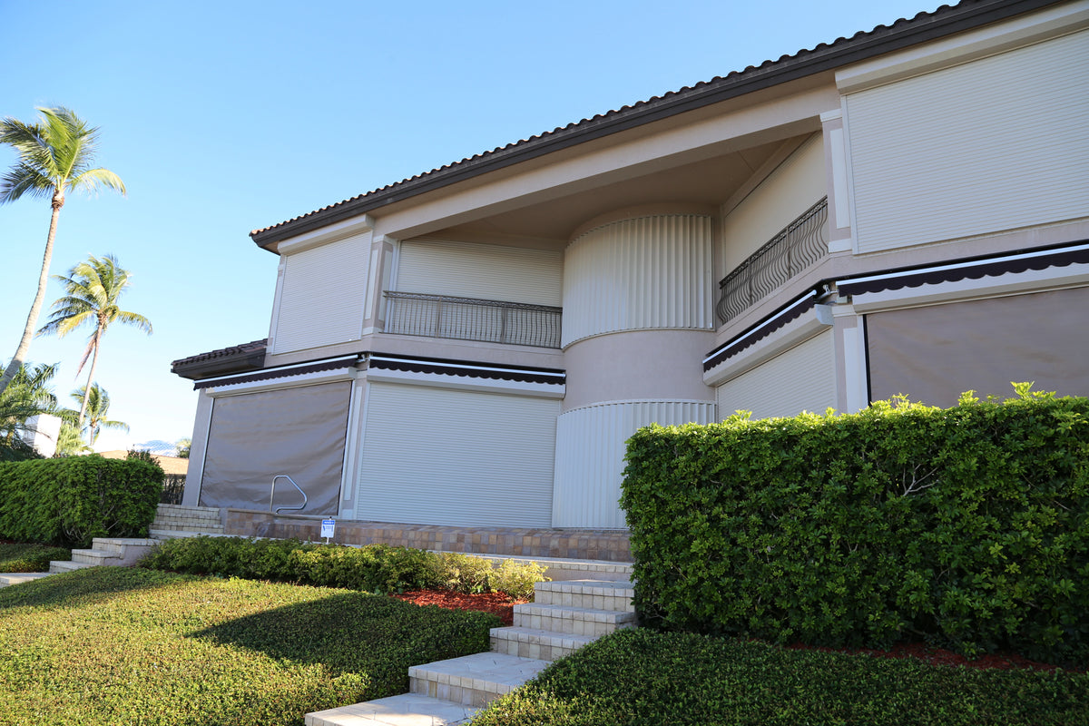 Hurricane screens by Advanced Hurricane Technology (photo 17)