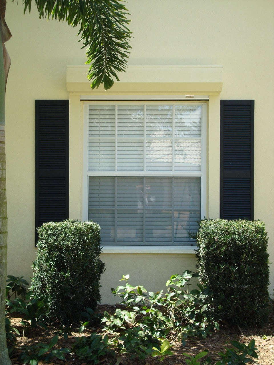 Rolldown hurricane shutters by Advanced Hurricane Technology (photo 108)