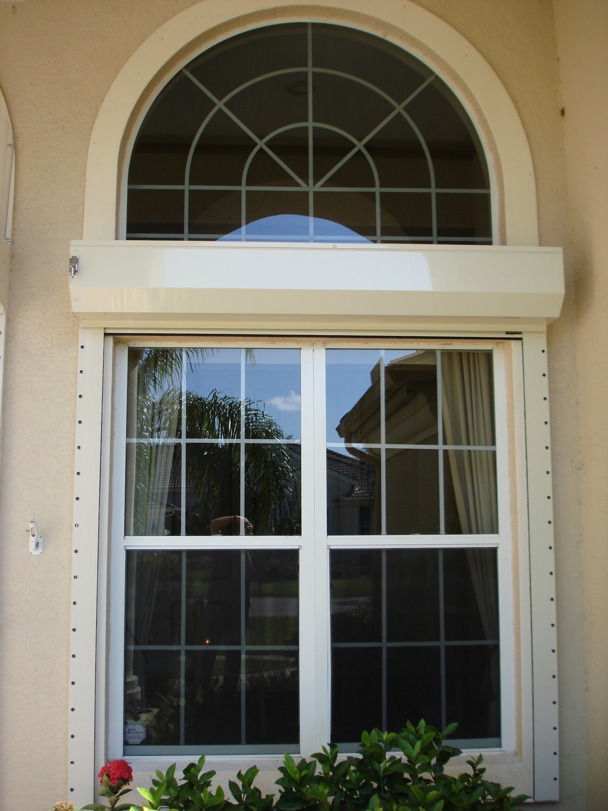 Rolldown hurricane shutters by Advanced Hurricane Technology (photo 196)