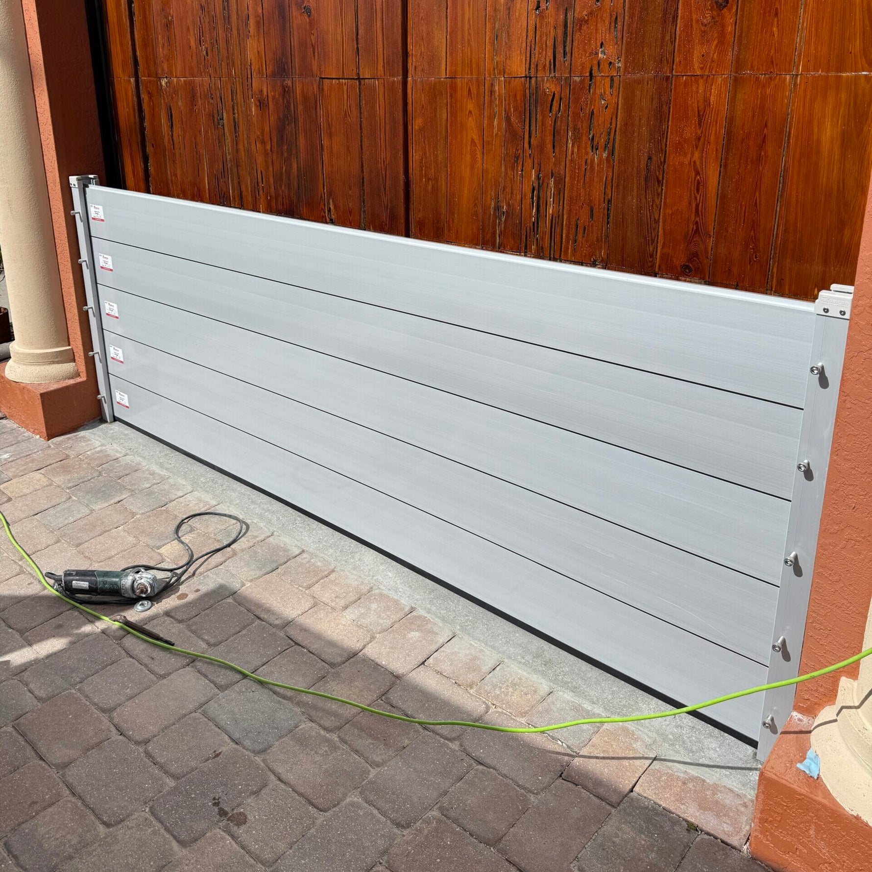 Flood barriers by Advanced Hurricane Technology (photo 2)